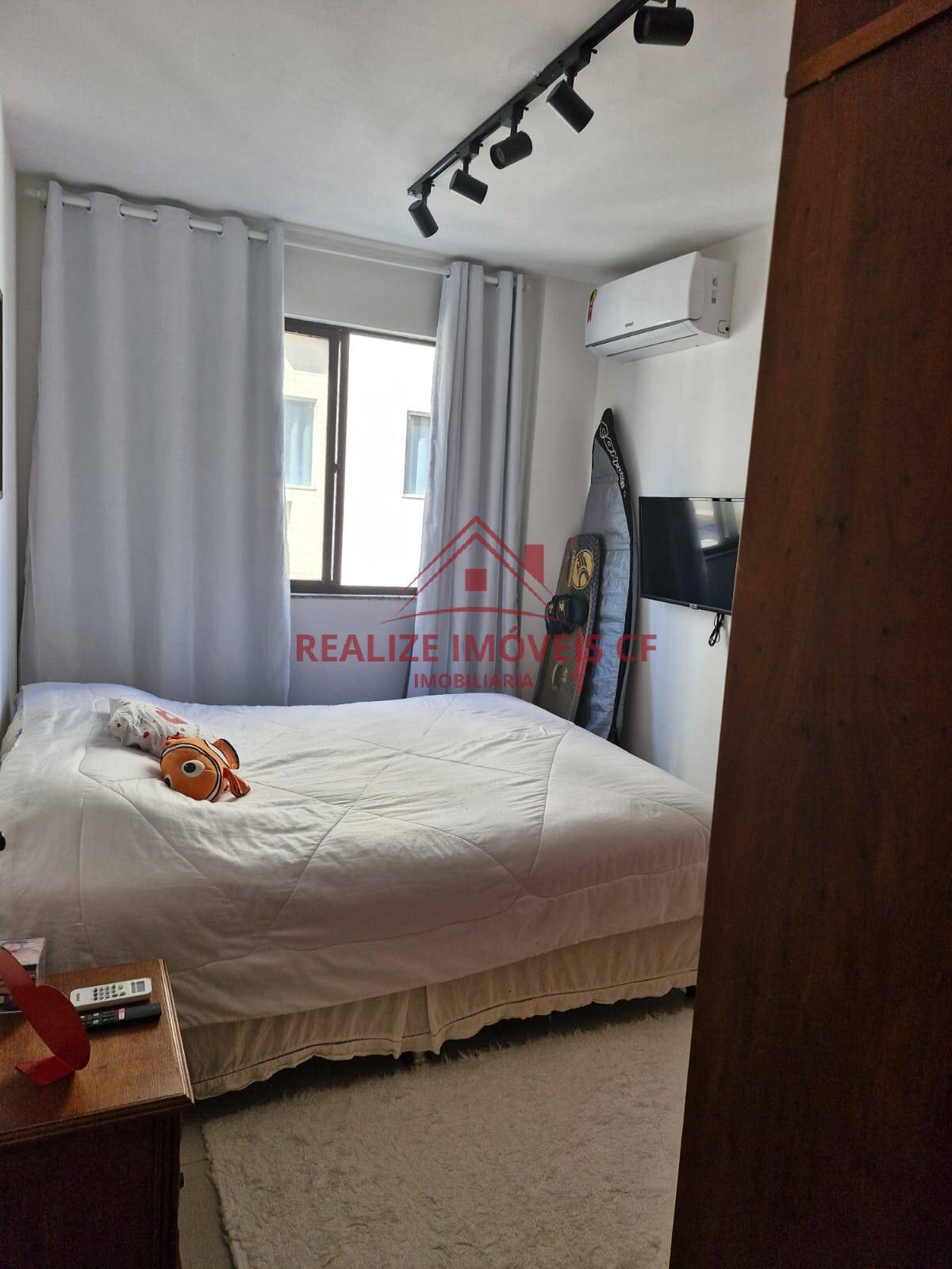 Apartamento à venda com 2 quartos, 80m² - Foto 13