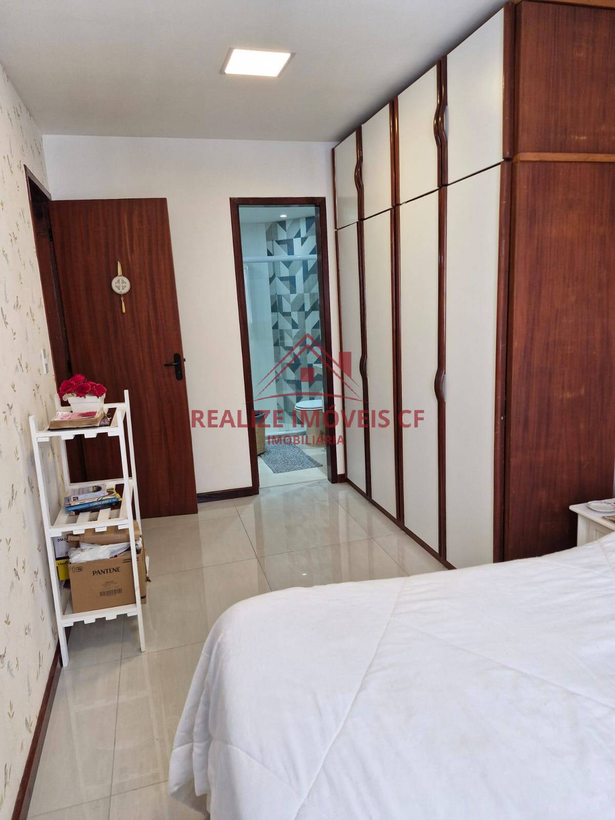 Apartamento à venda com 2 quartos, 80m² - Foto 15