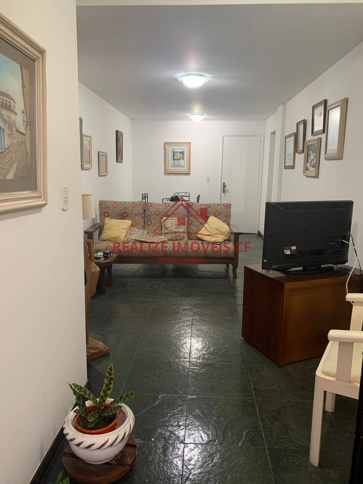 Apartamento à venda com 2 quartos, 50m² - Foto 2