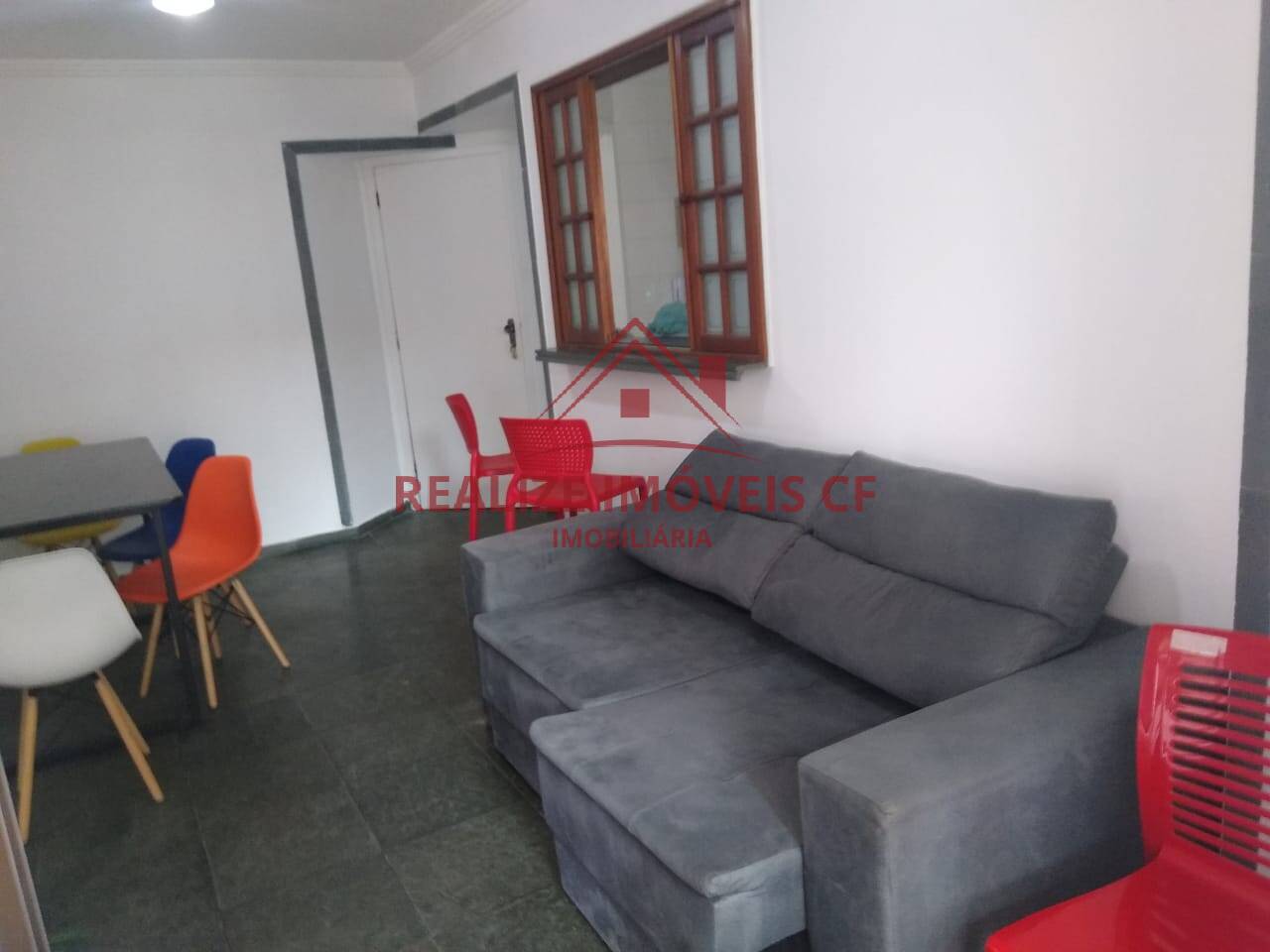 Apartamento à venda com 2 quartos, 60m² - Foto 1