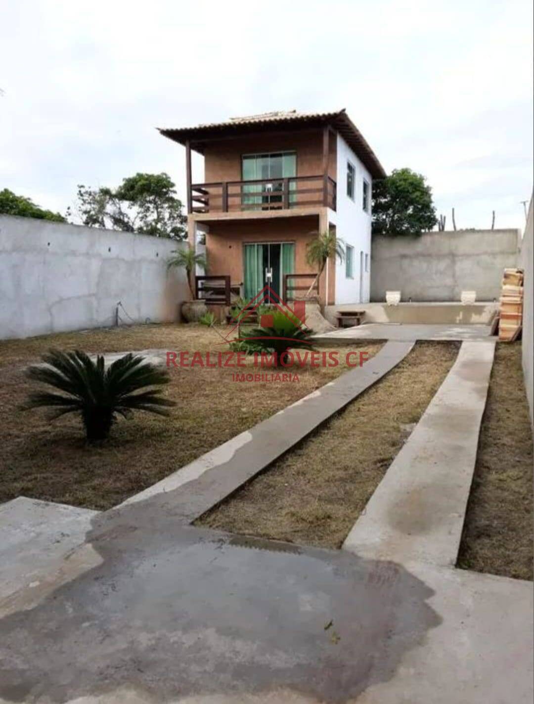 Casa à venda com 1 quarto, 120m² - Foto 1