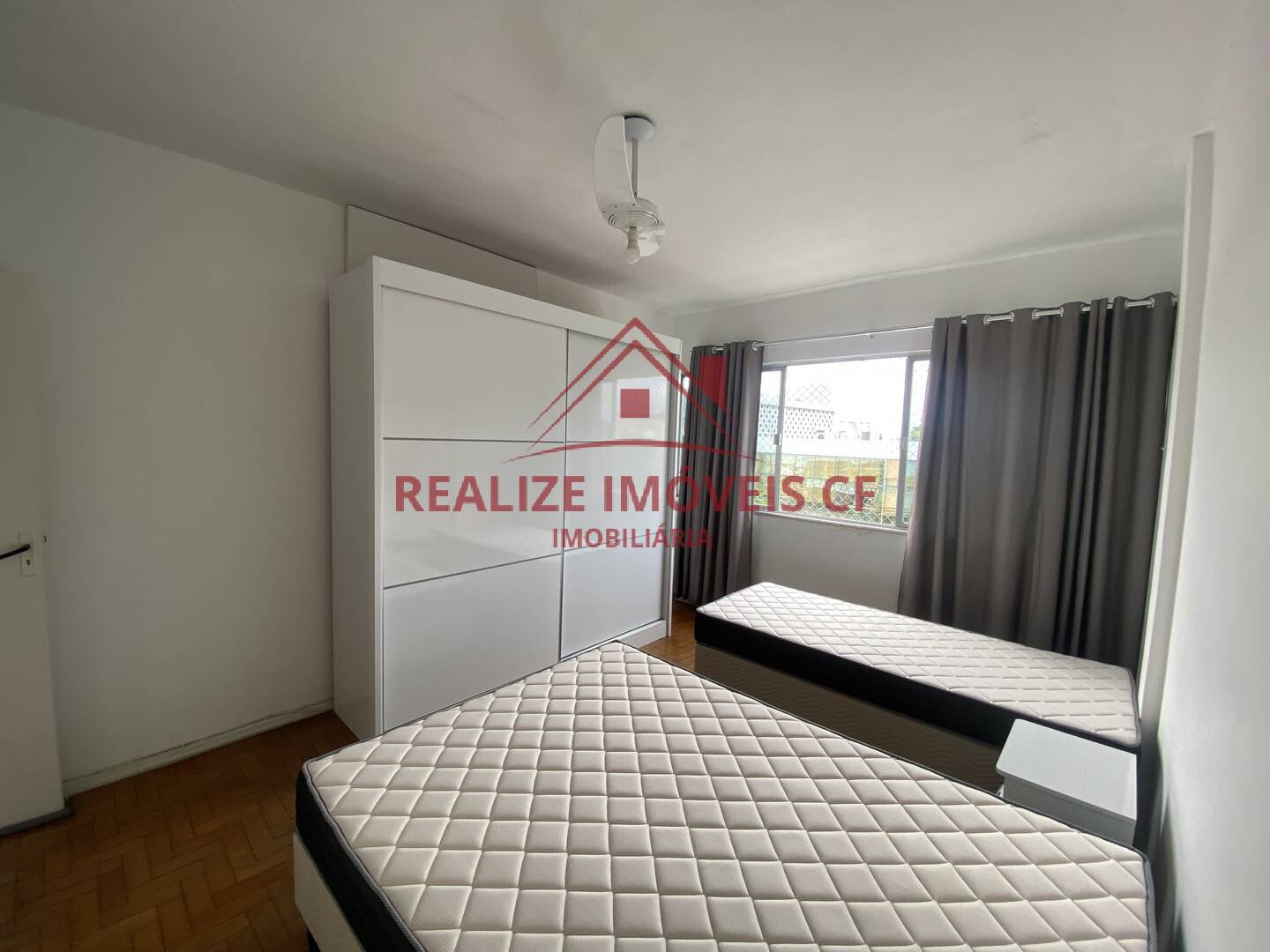 Apartamento para alugar com 1 quarto, 55m² - Foto 13