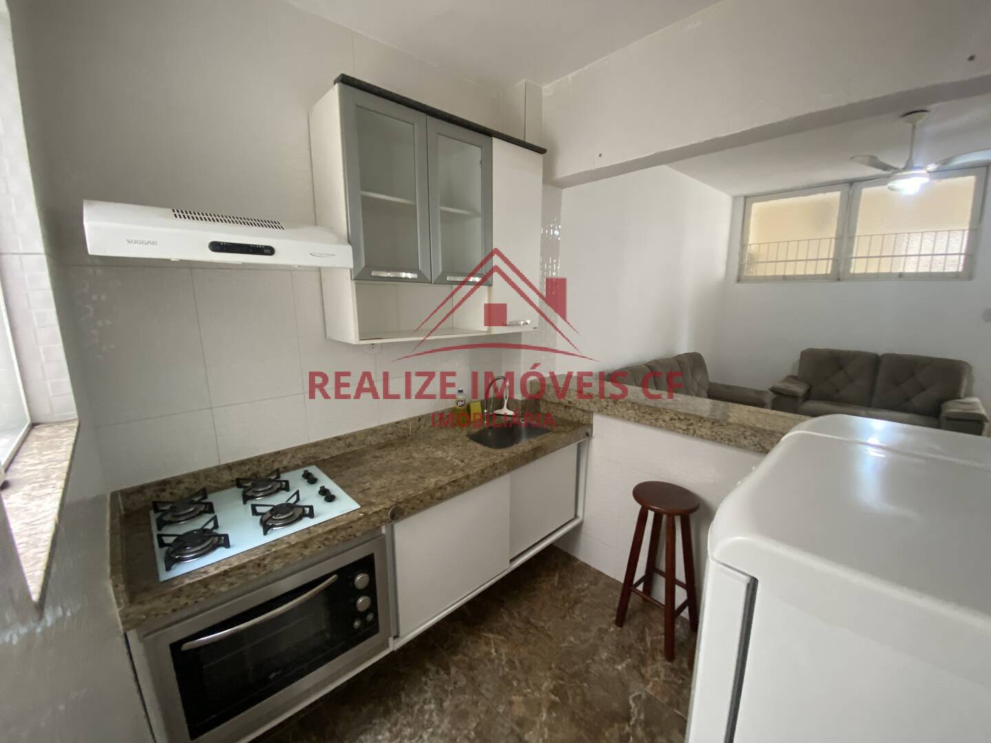 Apartamento para alugar com 1 quarto, 55m² - Foto 6