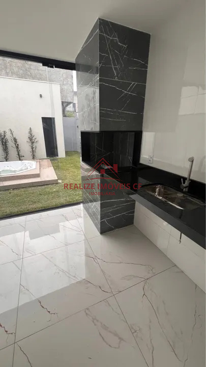 Casa de Condomínio à venda com 3 quartos, 250m² - Foto 6