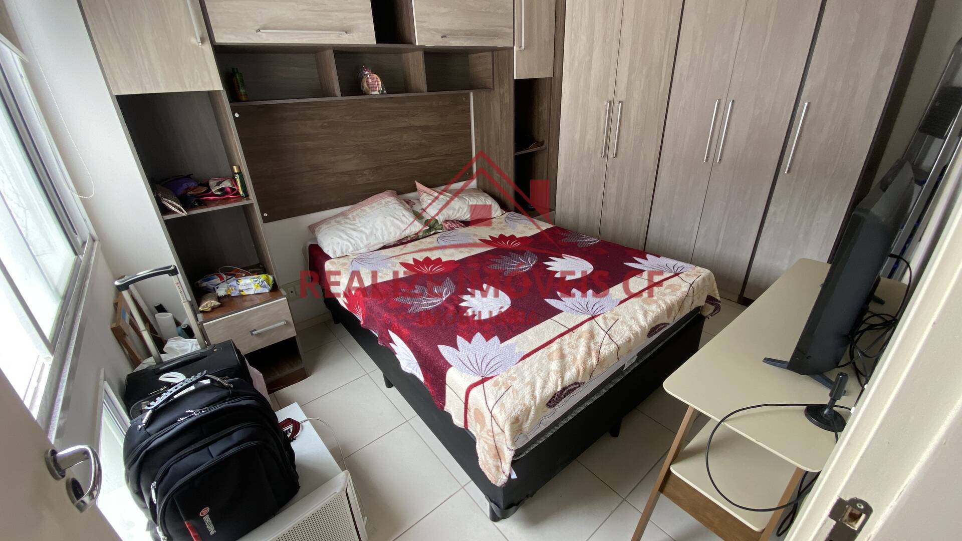 Apartamento à venda com 2 quartos, 70m² - Foto 18