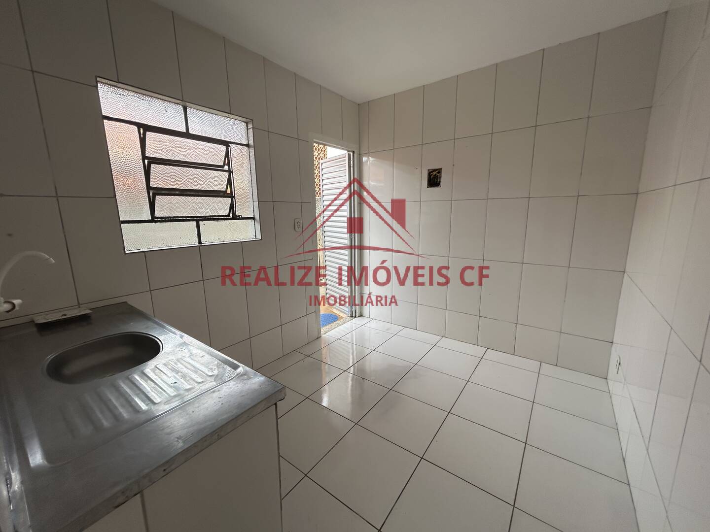 Casa à venda com 3 quartos, 110m² - Foto 17