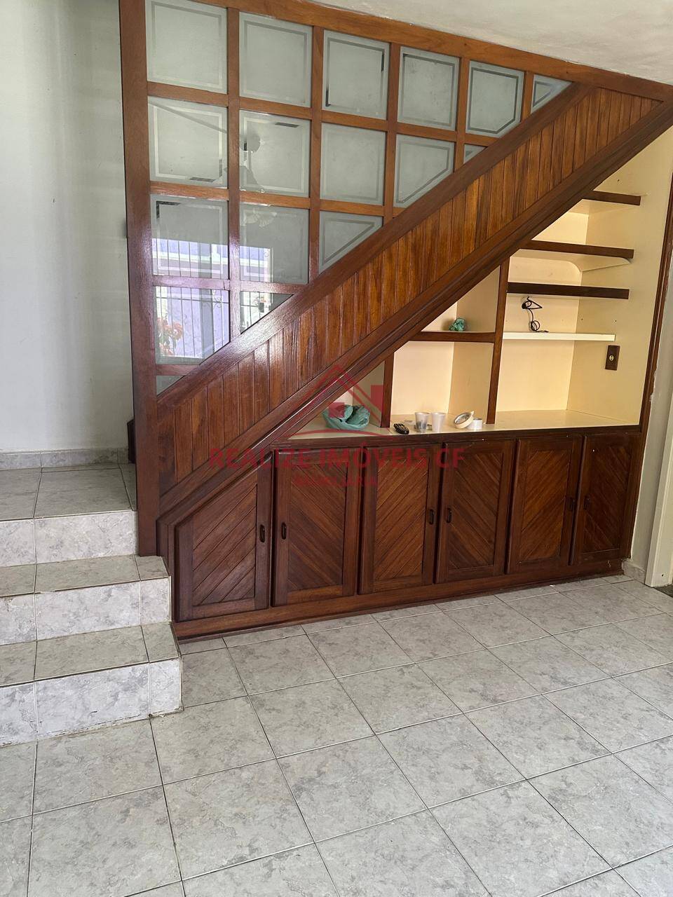 Casa para alugar com 2 quartos, 100m² - Foto 10