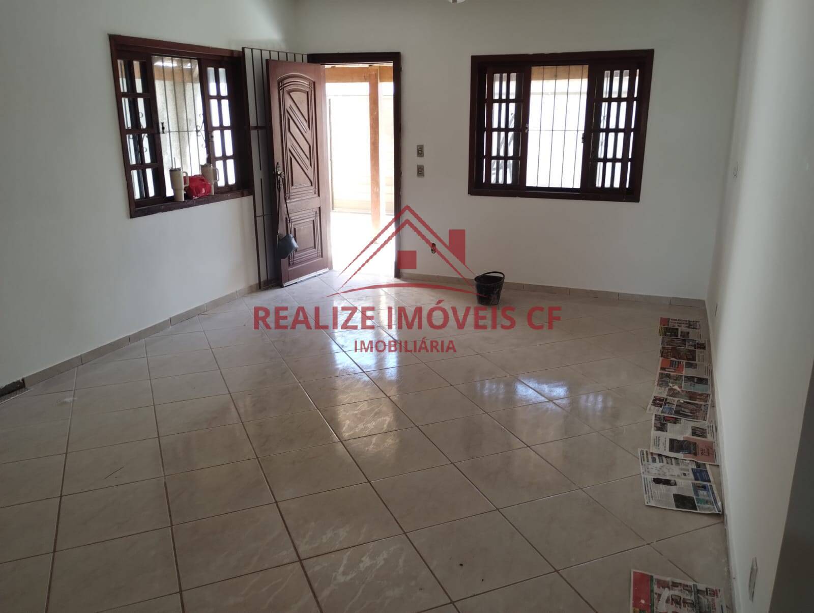 Casa à venda com 2 quartos, 250m² - Foto 12