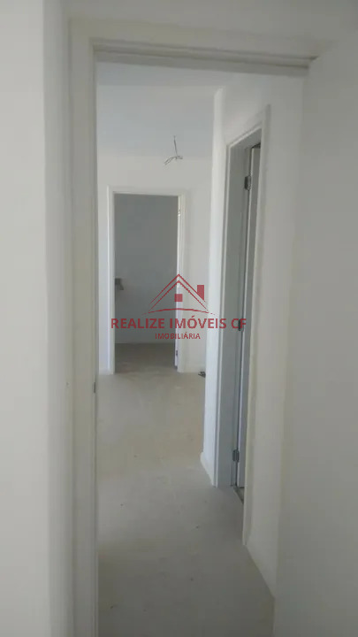 Apartamento à venda com 2 quartos, 70m² - Foto 6