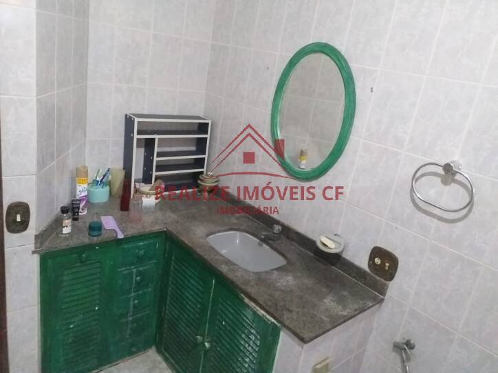 Casa à venda e aluguel com 6 quartos, 300m² - Foto 15