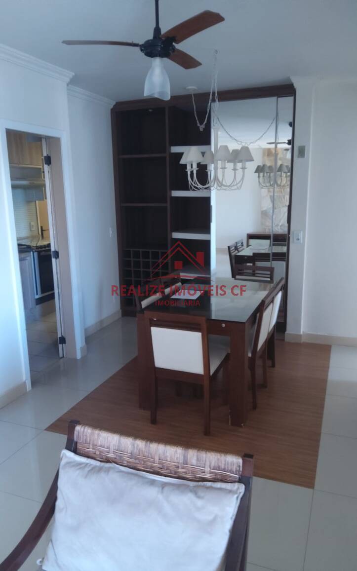 Apartamento à venda com 2 quartos, 70m² - Foto 5