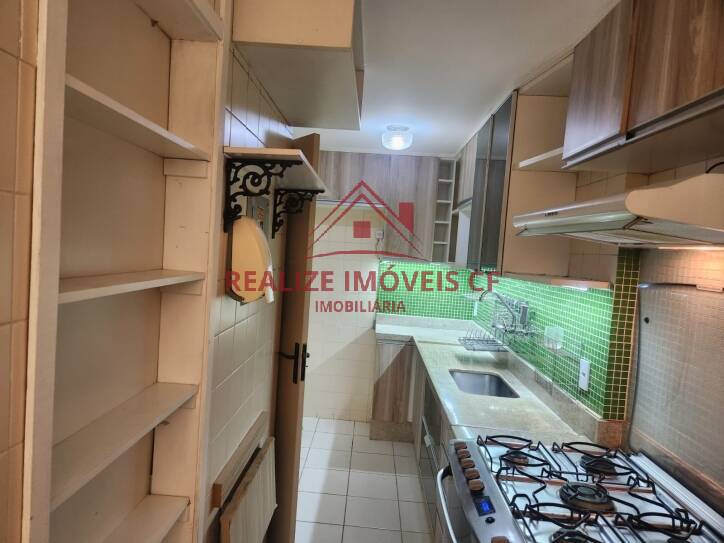 Apartamento à venda com 2 quartos, 70m² - Foto 12