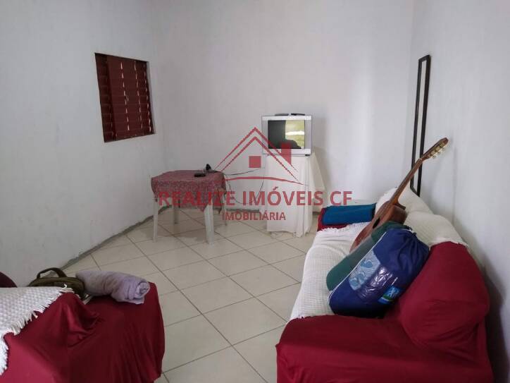 Casa à venda com 4 quartos, 120m² - Foto 2